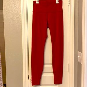 Size 8 Lululemon Wunder-Under High Rise Tight